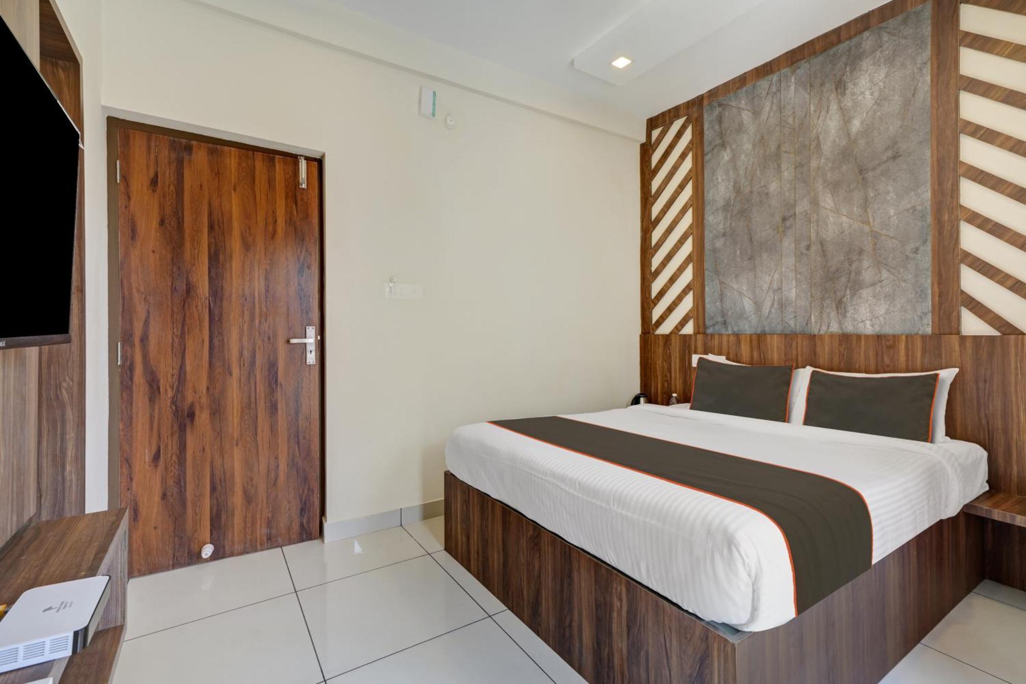 Gypsy Hotel Cusat Kochi 外观 照片