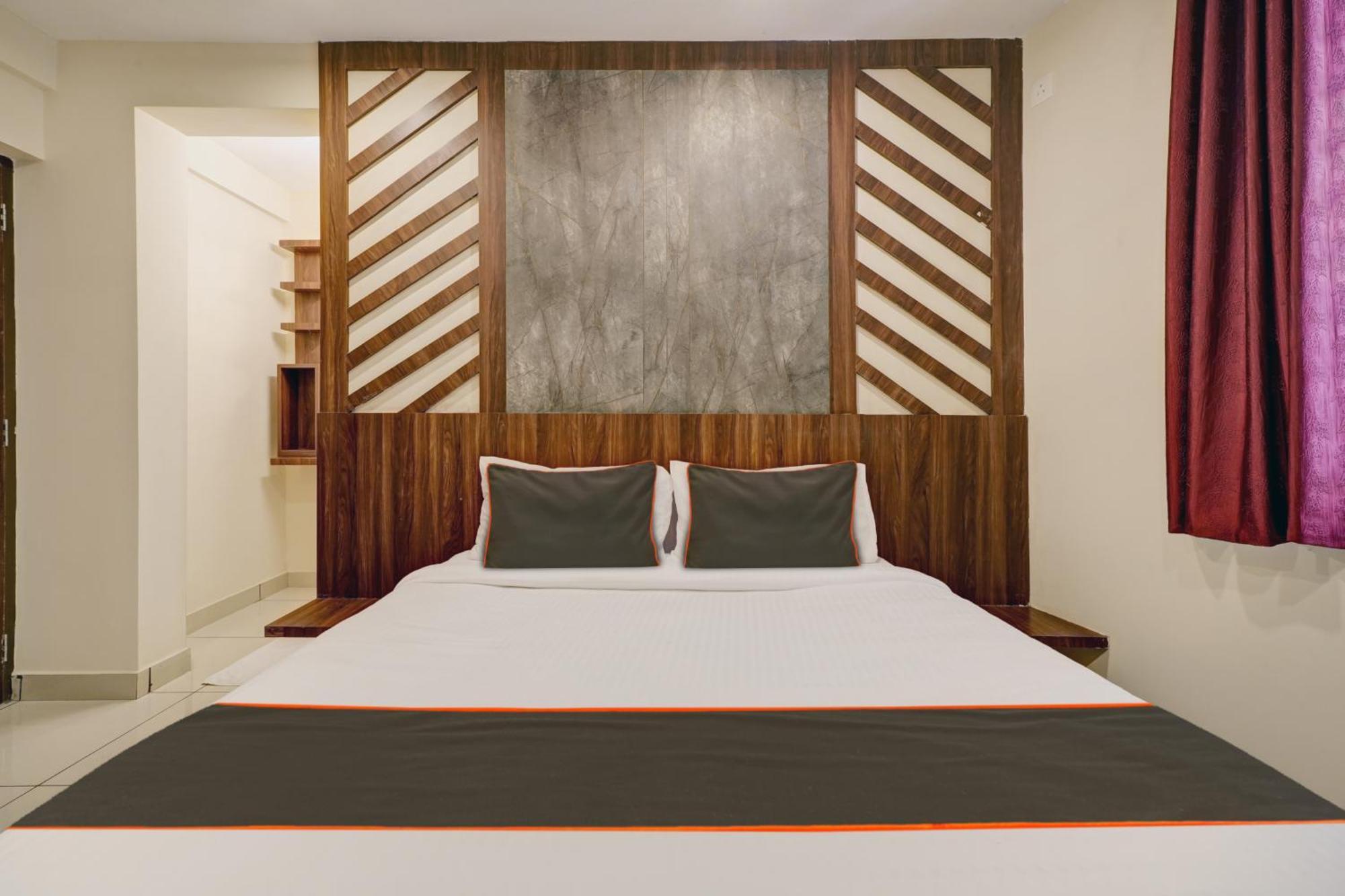 Gypsy Hotel Cusat Kochi 外观 照片